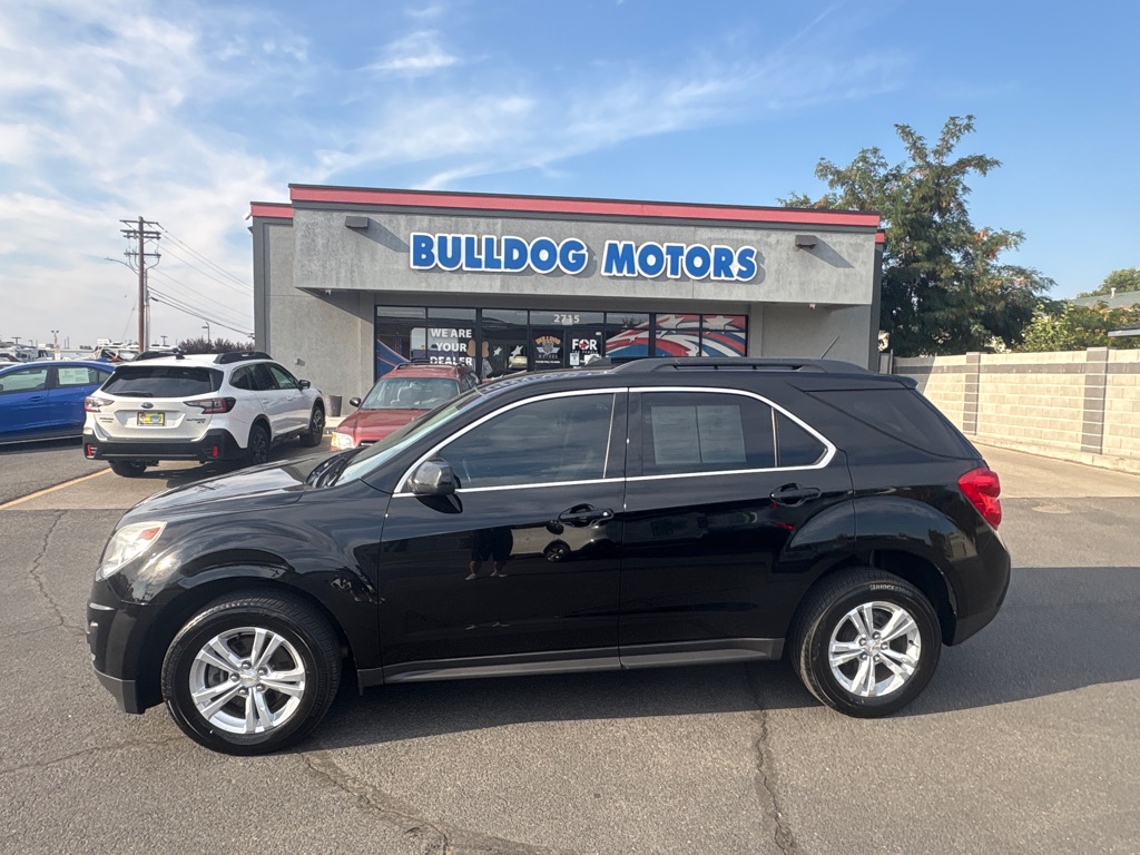 Photo 2 of this CHEVROLET EQUINOX