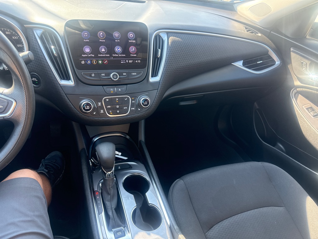 Photo 12 of this CHEVROLET MALIBU