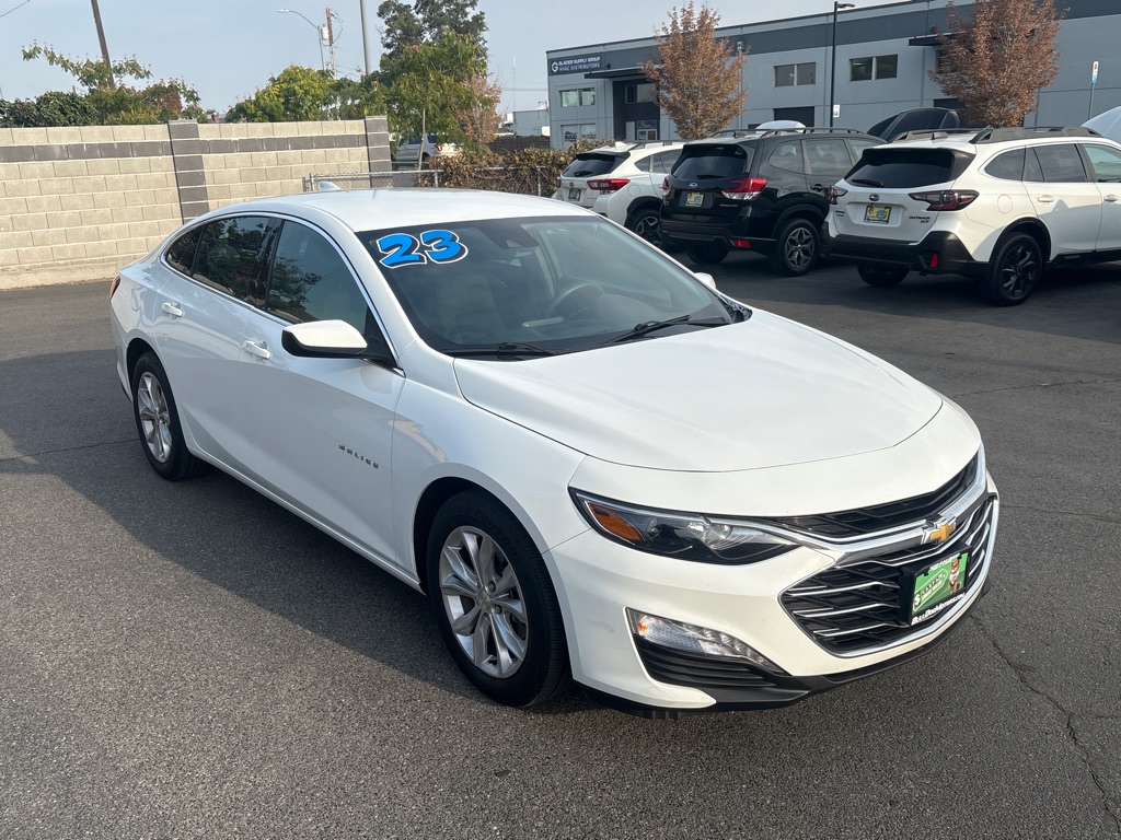 Photo 5 of this CHEVROLET MALIBU