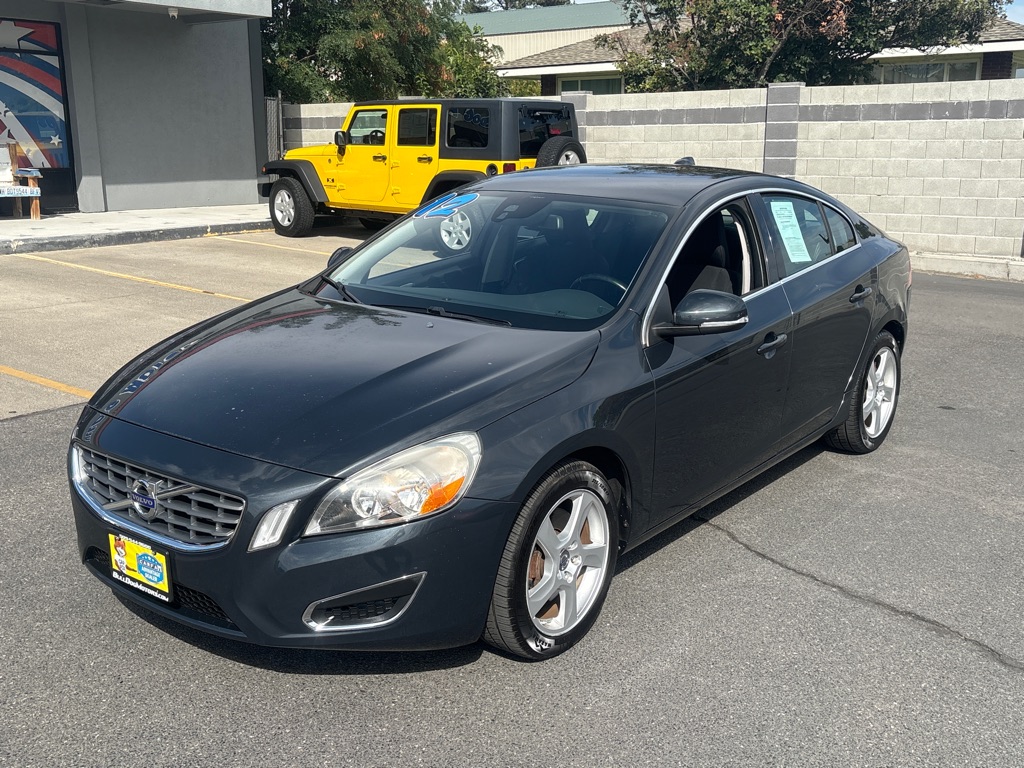 2012 VOLVO S60