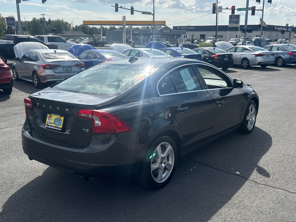 Photo 7 of this VOLVO S60