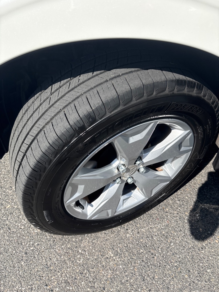 Photo 8 of this SUBARU FORESTER