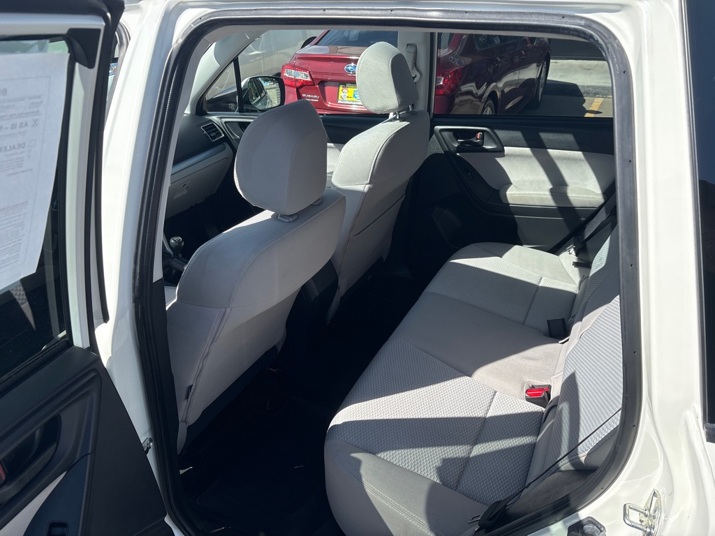 Photo 12 of this SUBARU FORESTER