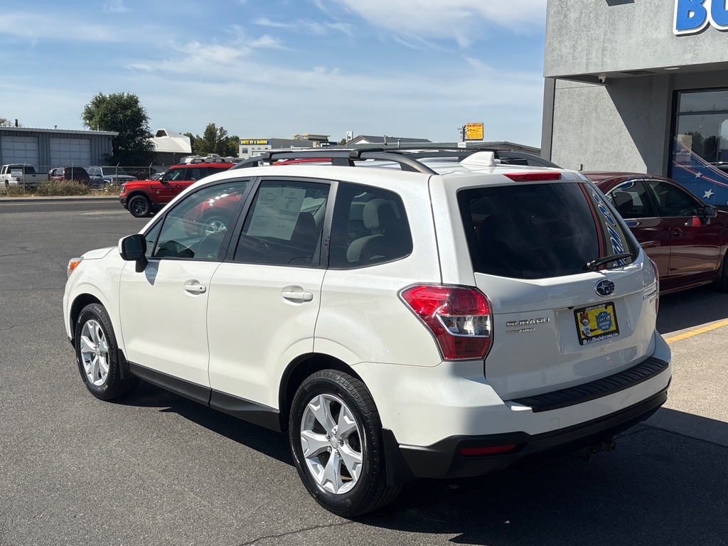 Photo 3 of this SUBARU FORESTER