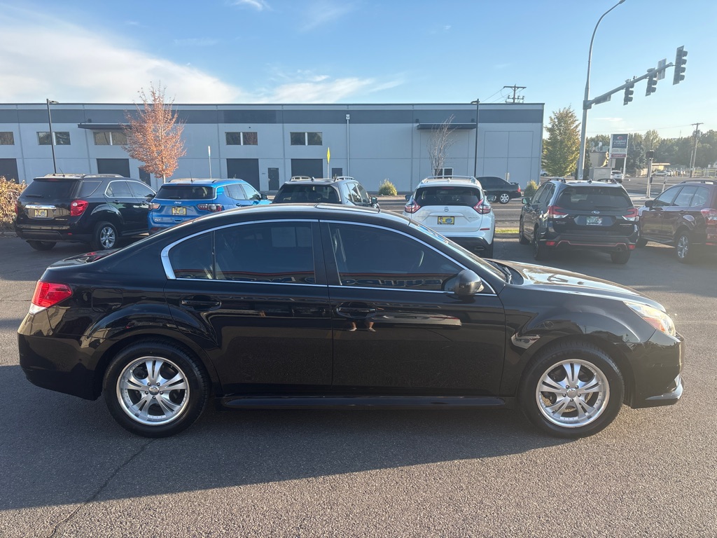 Photo 6 of this SUBARU LEGACY