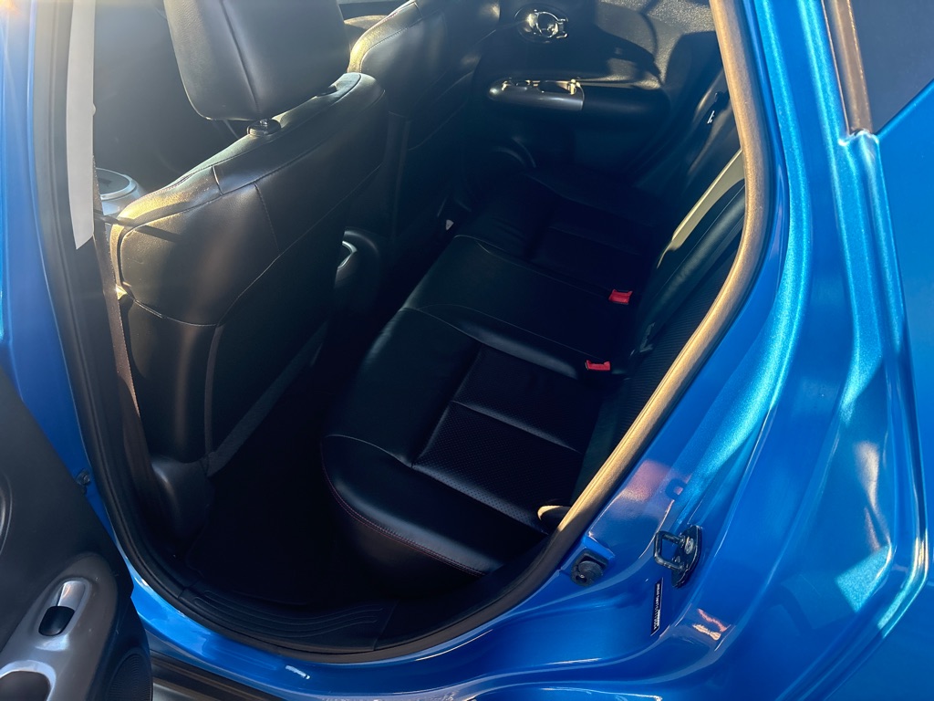 Photo 13 of this NISSAN JUKE