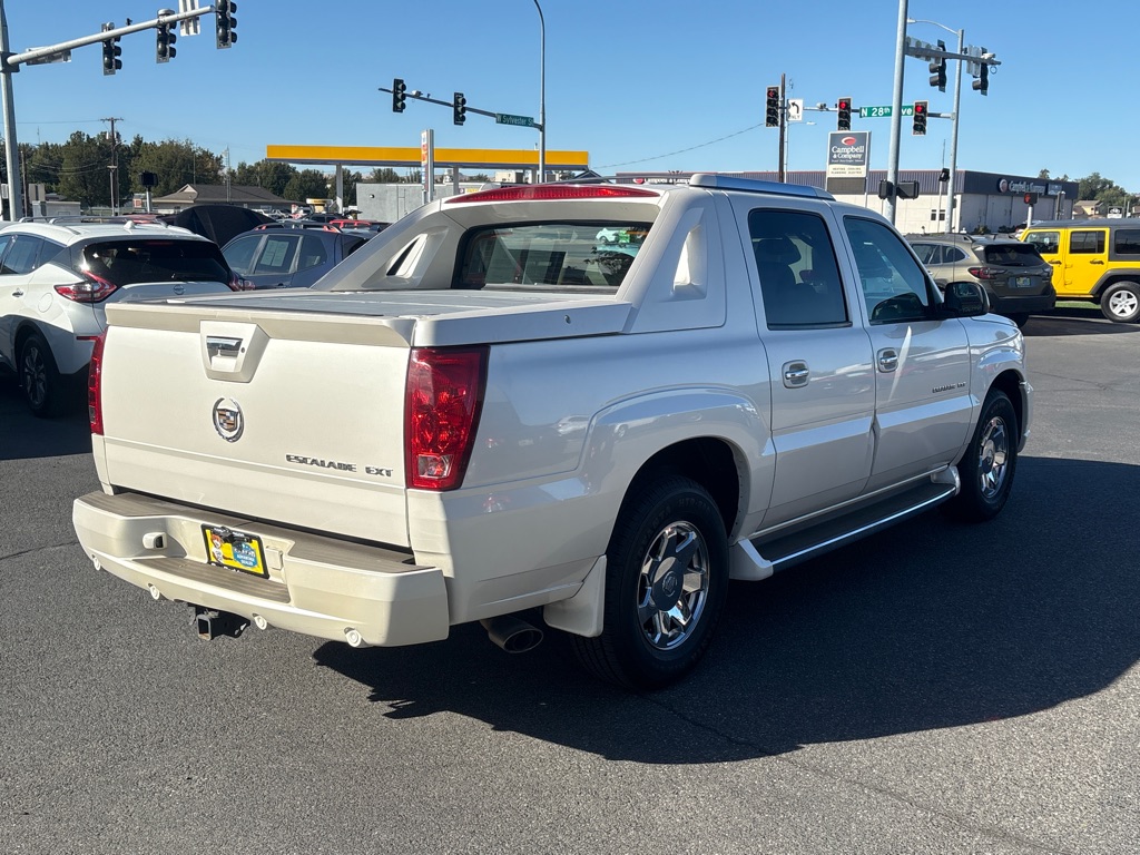 Photo 7 of this CADILLAC ESCALADE