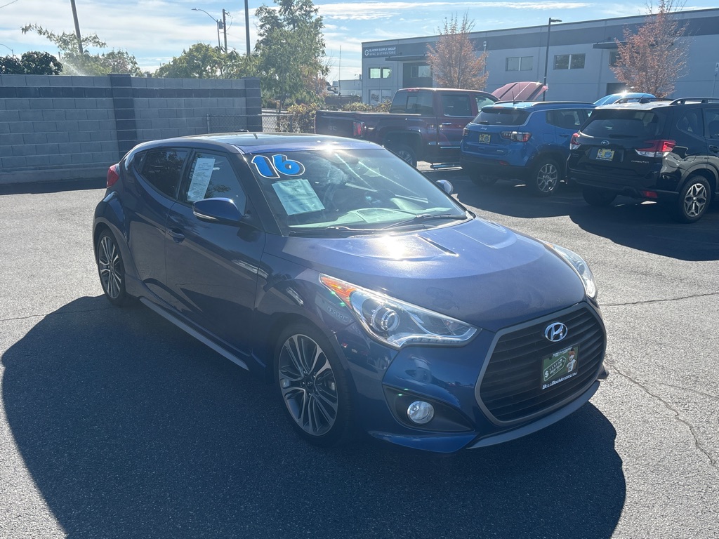 Photo 5 of this HYUNDAI VELOSTER
