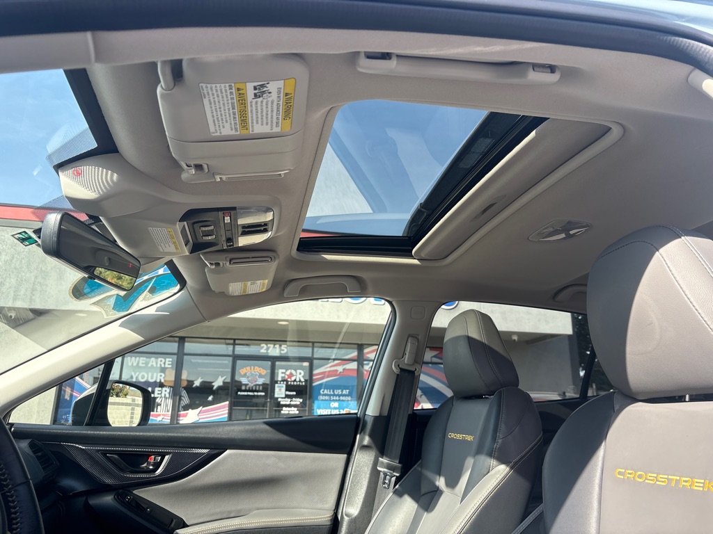 Photo 14 of this SUBARU CROSSTREK