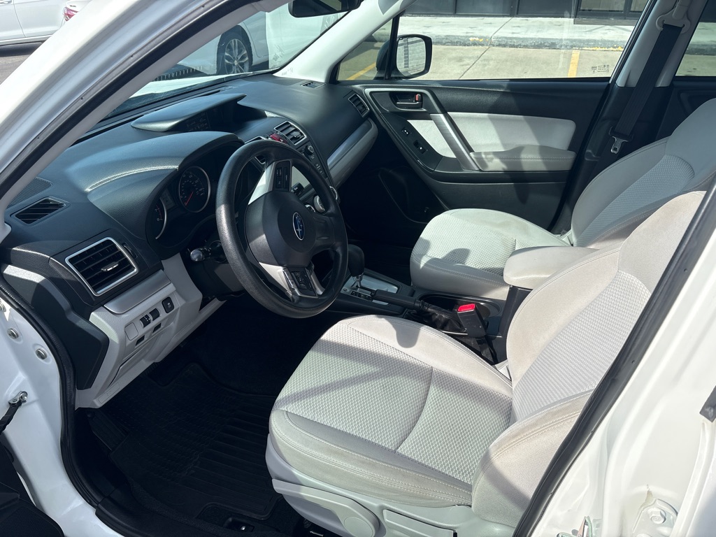 Photo 12 of this SUBARU FORESTER