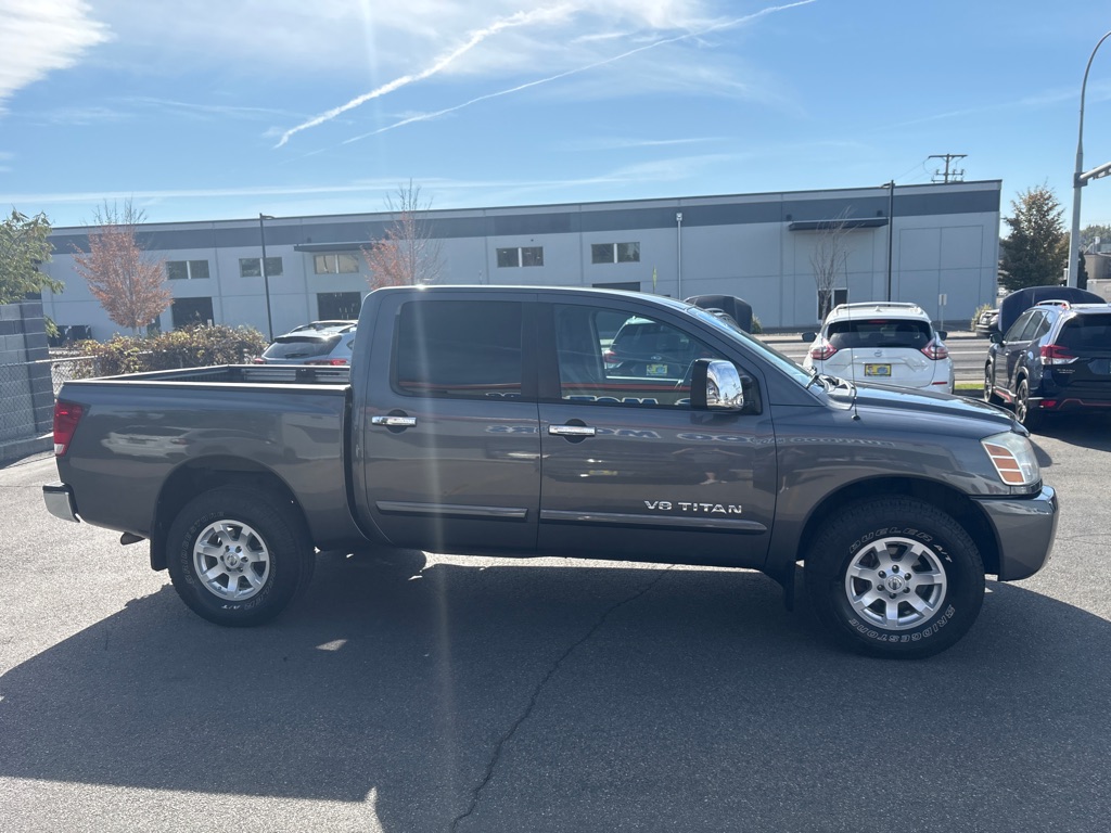 Photo 6 of this NISSAN TITAN