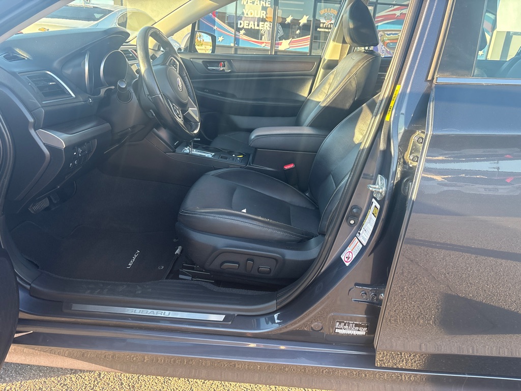 Photo 12 of this SUBARU LEGACY