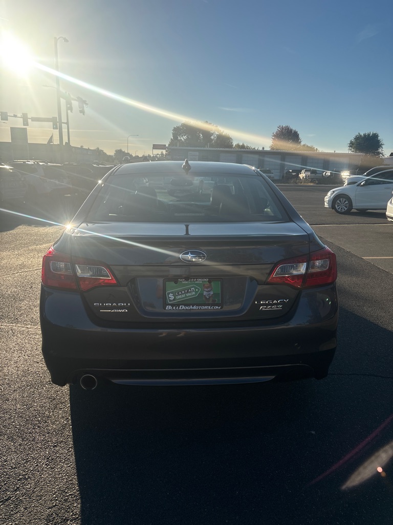 Photo 8 of this SUBARU LEGACY