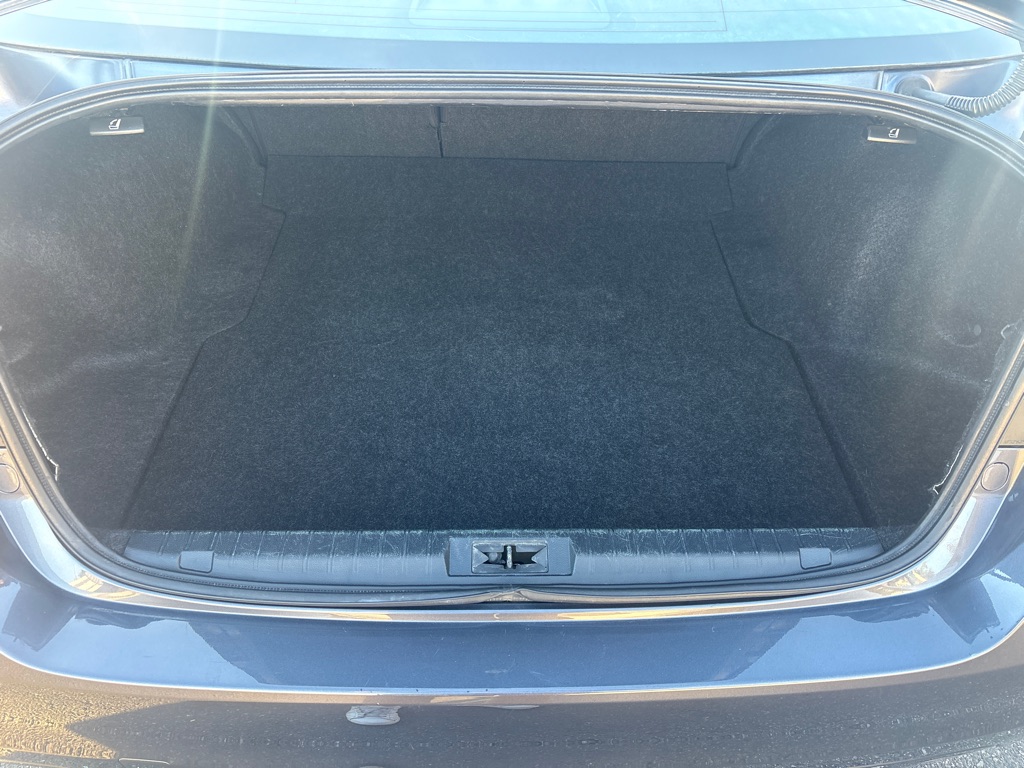 Photo 11 of this SUBARU LEGACY