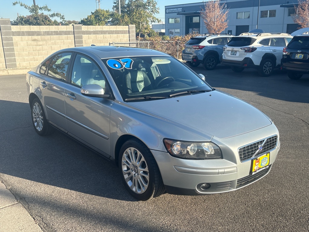 Photo 5 of this VOLVO S40