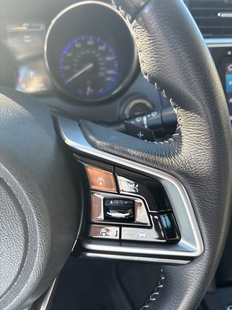 Photo 19 of this SUBARU LEGACY