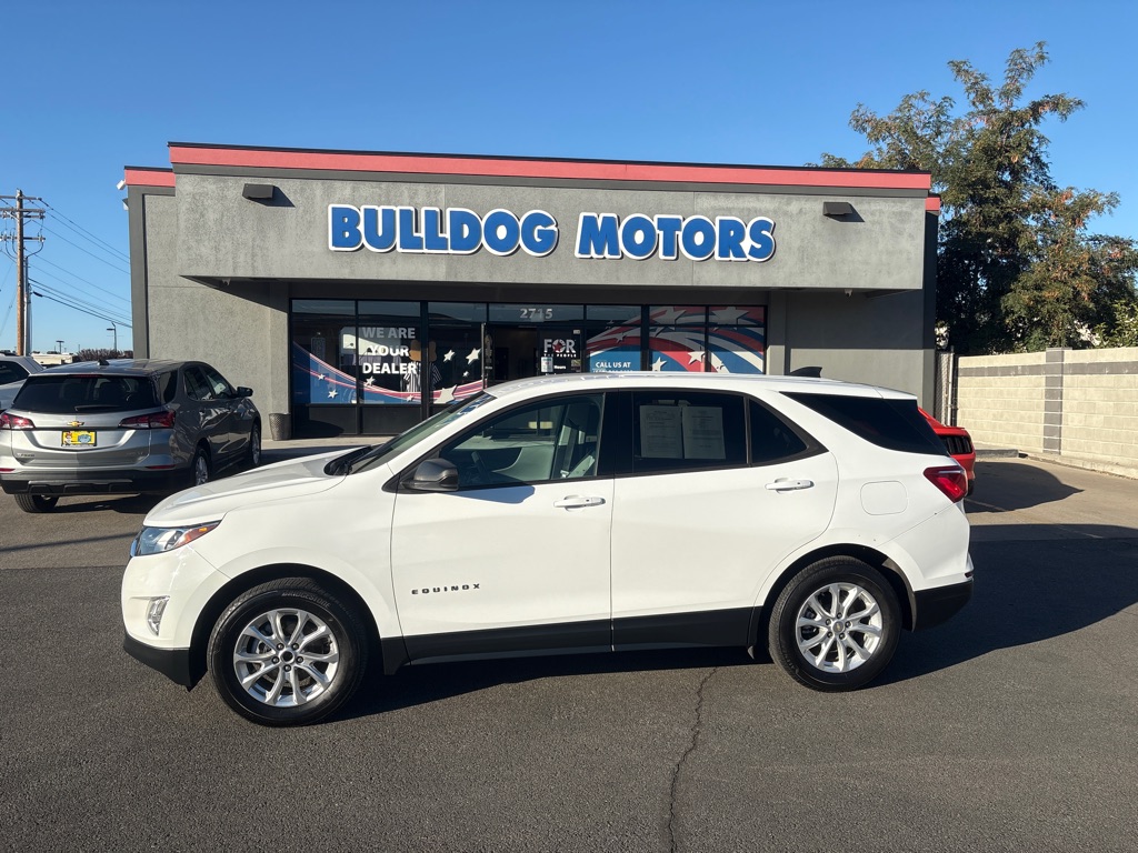Photo 2 of this CHEVROLET EQUINOX
