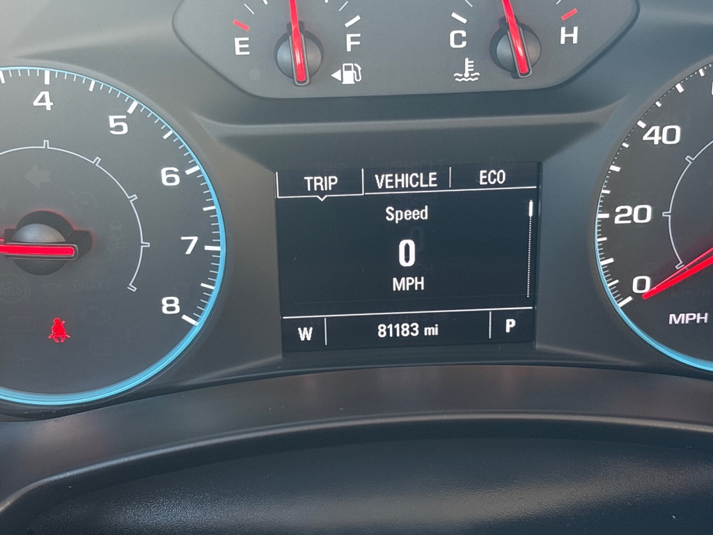 Photo 15 of this CHEVROLET EQUINOX