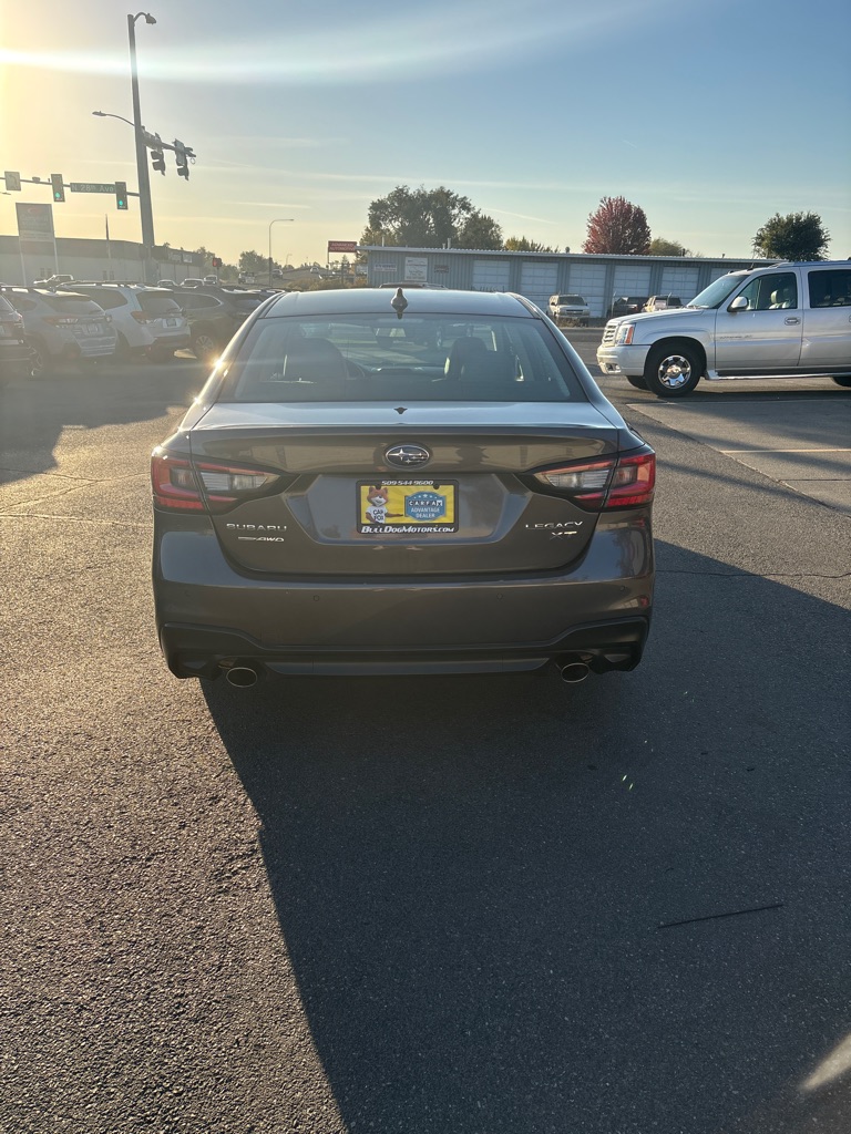 Photo 8 of this SUBARU LEGACY