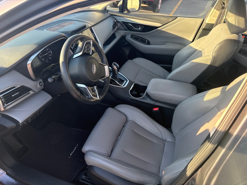 Photo 12 of this SUBARU LEGACY