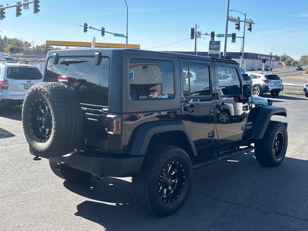 Photo 7 of this JEEP WRANGLER UNLIMI
