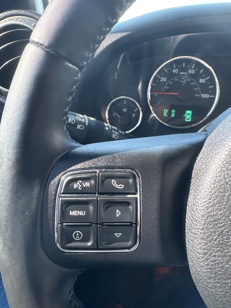 Photo 16 of this JEEP WRANGLER UNLIMI