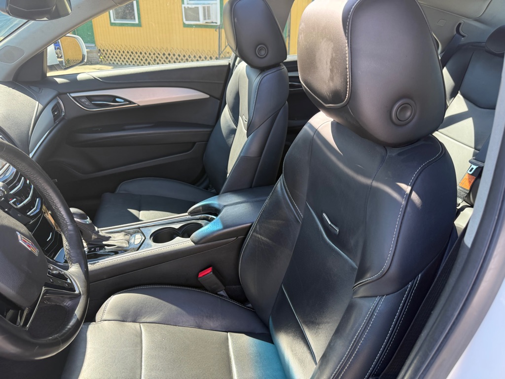 Photo 25 of this CADILLAC CTS
