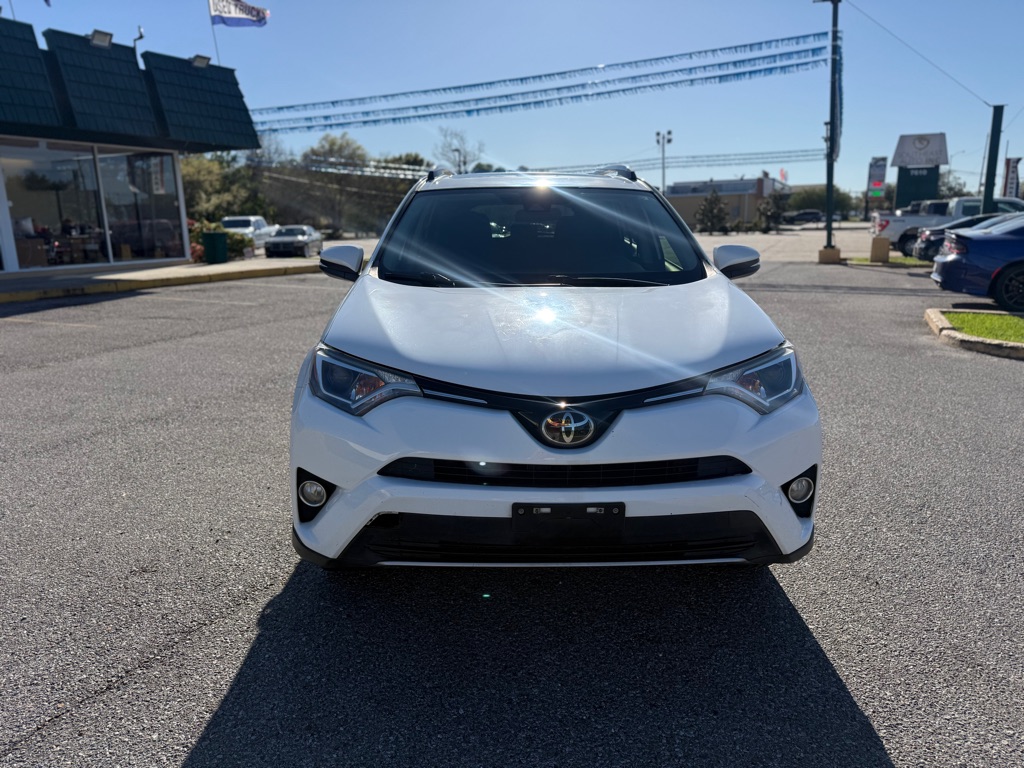Photo 2 of this TOYOTA RAV4