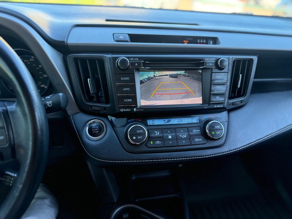 Photo 19 of this TOYOTA RAV4
