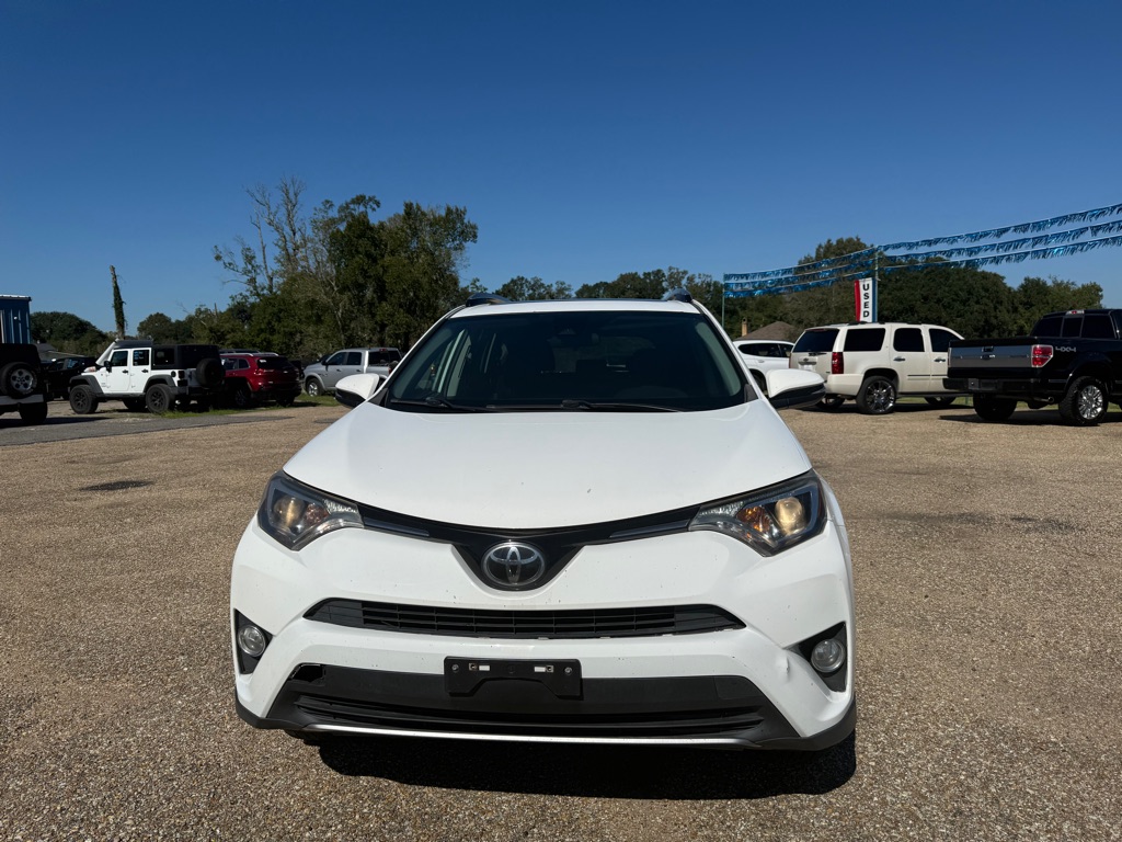 Photo 33 of this TOYOTA RAV4
