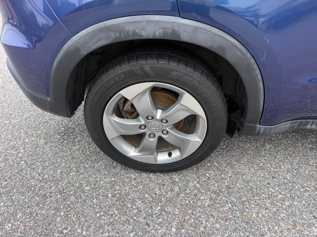 Photo 27 of this HONDA HR-V