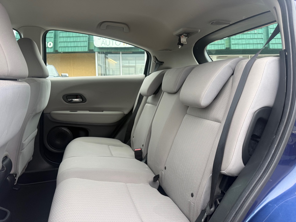 Photo 11 of this HONDA HR-V