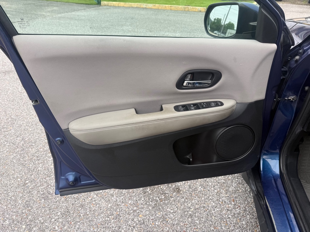 Photo 20 of this HONDA HR-V