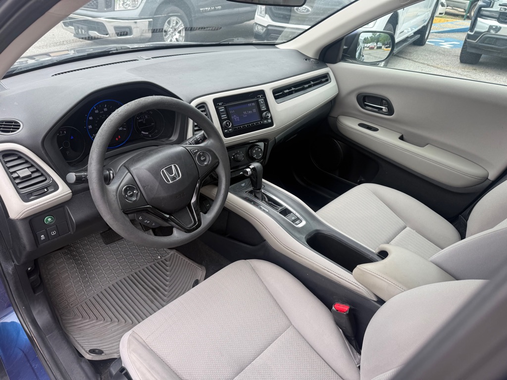 Photo 10 of this HONDA HR-V