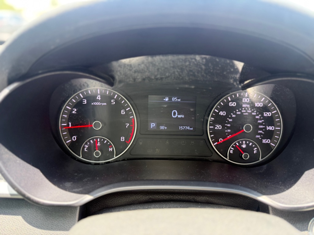 Photo 19 of this KIA OPTIMA
