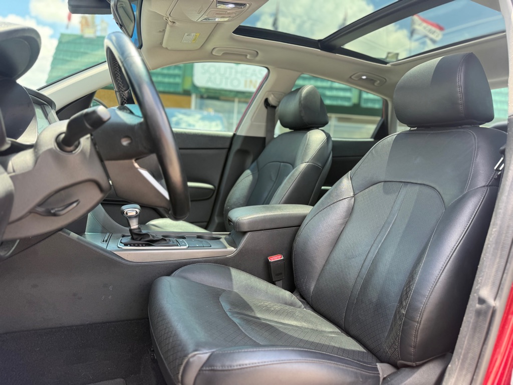 Photo 9 of this KIA OPTIMA