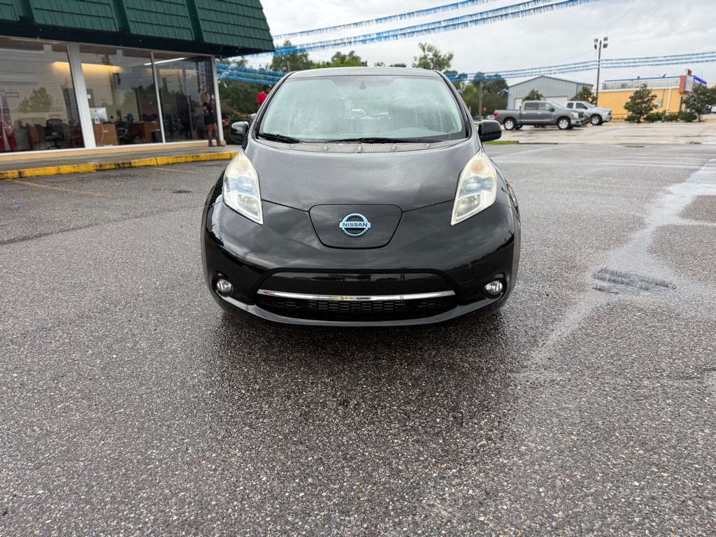 Photo 2 of this NISSAN LEAF
