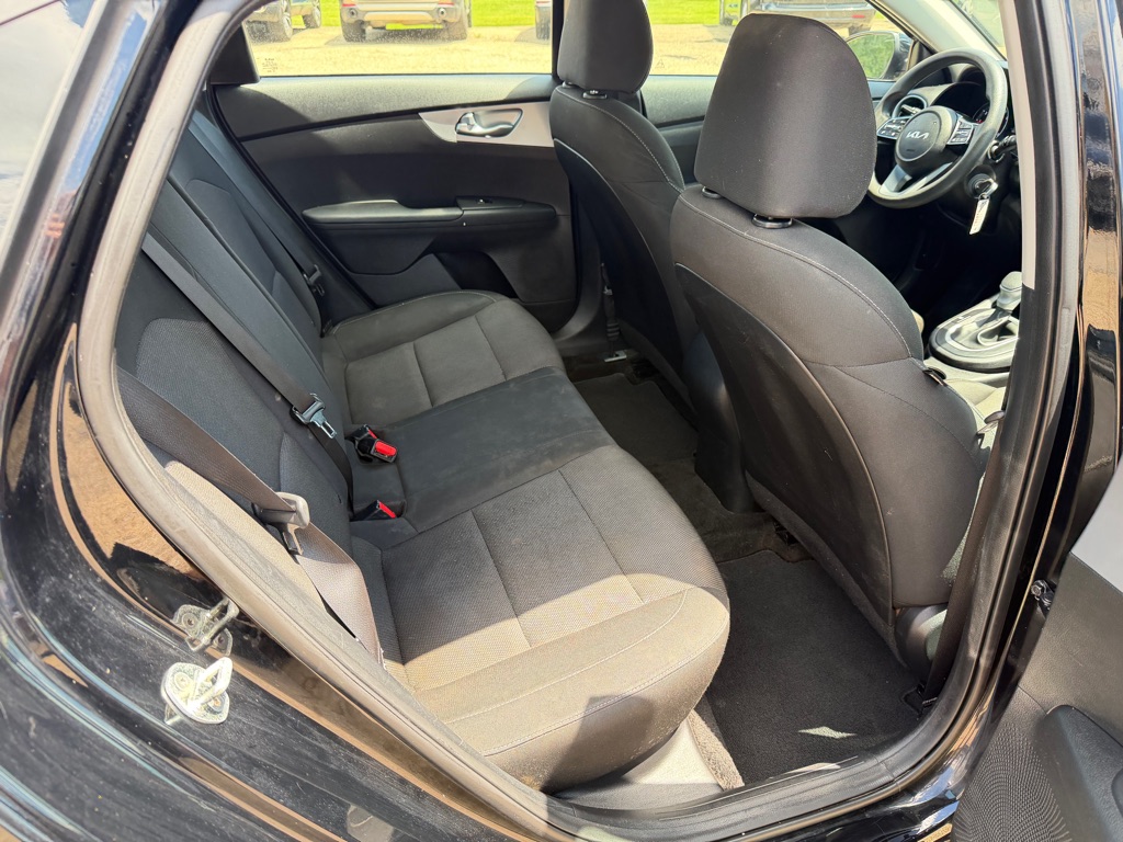 Photo 24 of this KIA FORTE