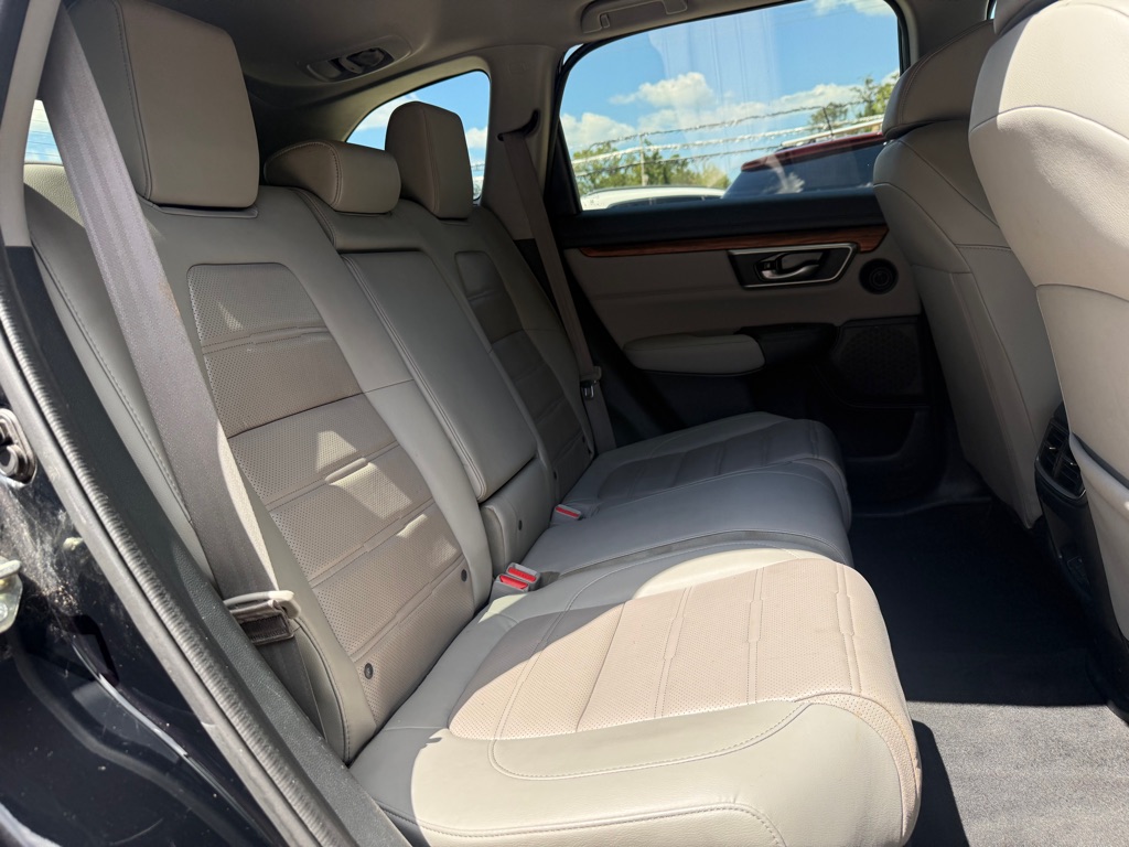 Photo 15 of this HONDA CR-V