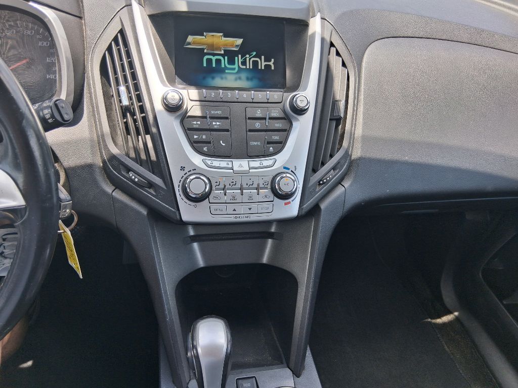 Photo 13 of this CHEVROLET EQUINOX