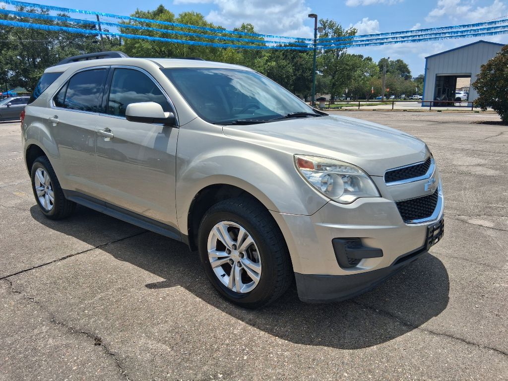Photo 5 of this CHEVROLET EQUINOX