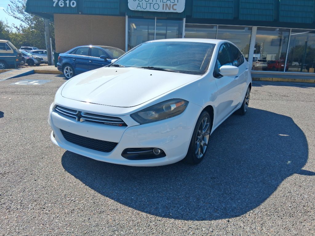 Photo 2 of this DODGE DART