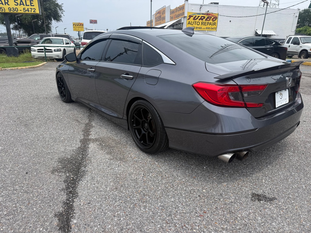 Photo 7 of this HONDA ACCORD