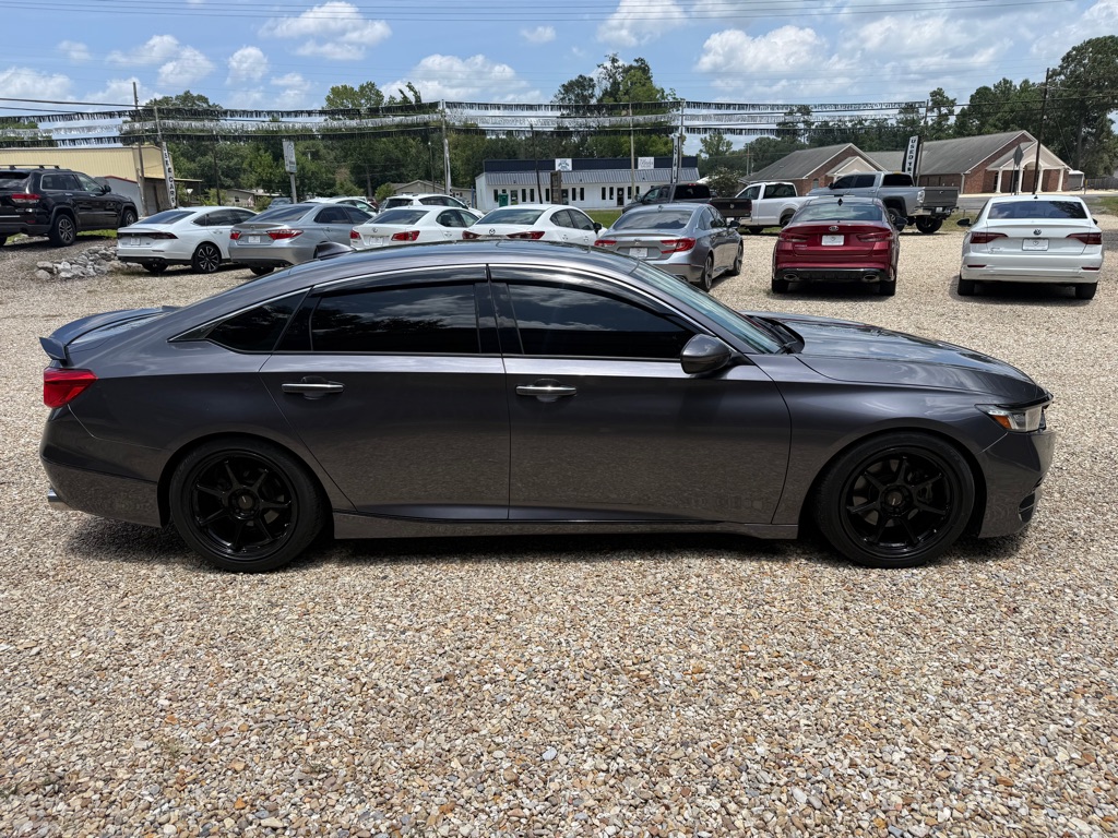 Photo 32 of this HONDA ACCORD