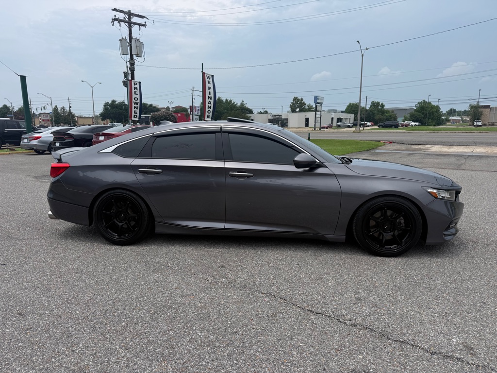 Photo 4 of this HONDA ACCORD