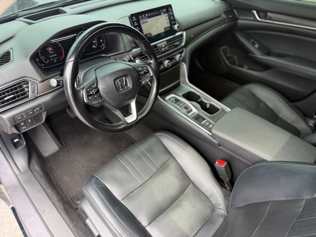 Photo 10 of this HONDA ACCORD