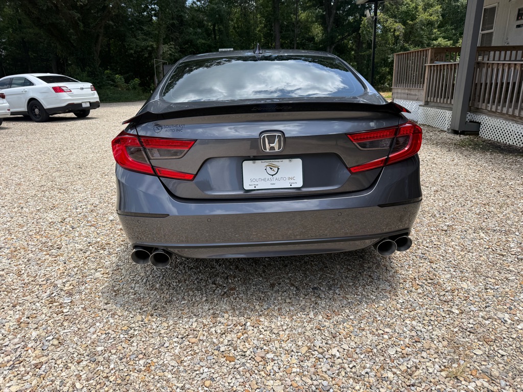 Photo 34 of this HONDA ACCORD