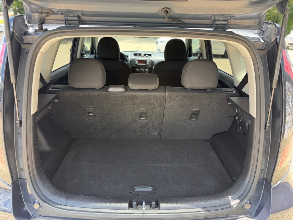 Photo 13 of this KIA SOUL