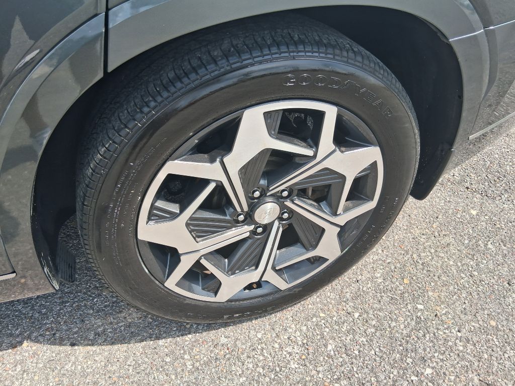Photo 15 of this HYUNDAI PALISADE