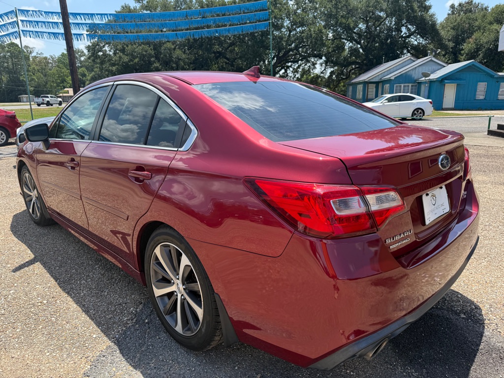 Photo 8 of this SUBARU LEGACY